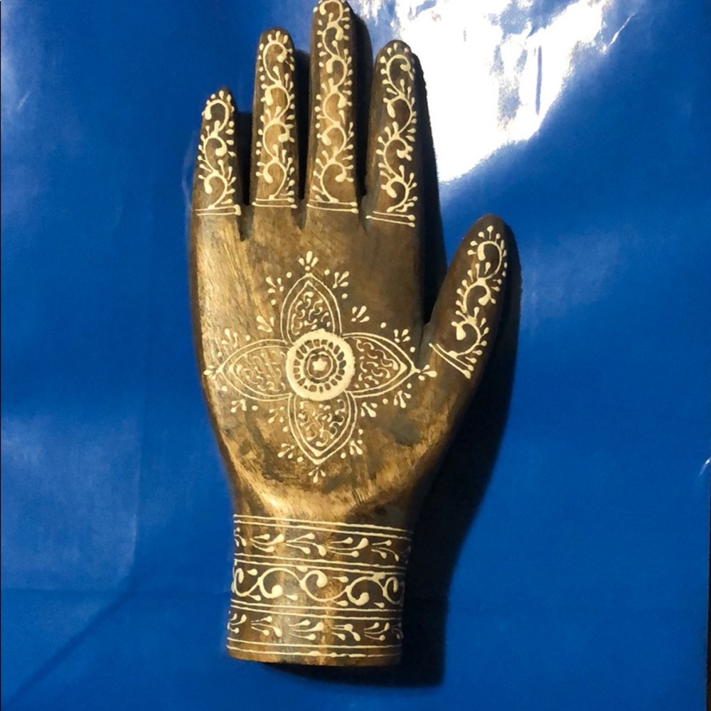 Wood hand 🤚HAMSA